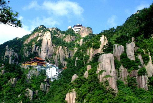 中国佛教的四大名山:中国佛教四大名山中哪个最值得一游？