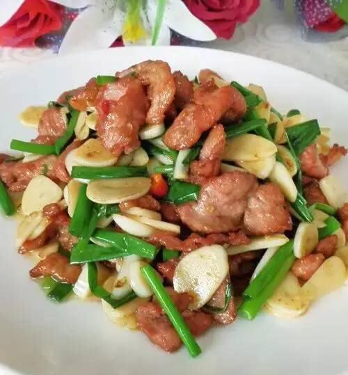 在济南吃最正宗的鲁菜是什么？