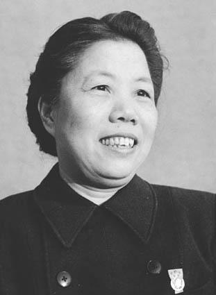 张琴秋:中国近现代史上最杰出的女性有哪些？