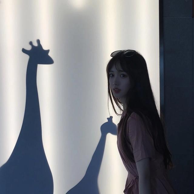 有好听的qq名字和好看的qq头像和个性签名推荐吗