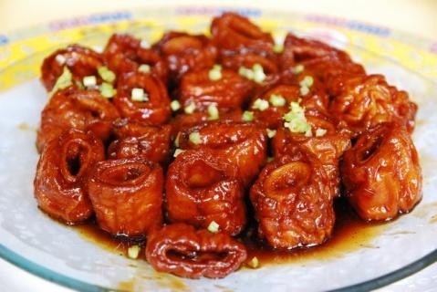 鲁菜都有哪些著名的菜品？