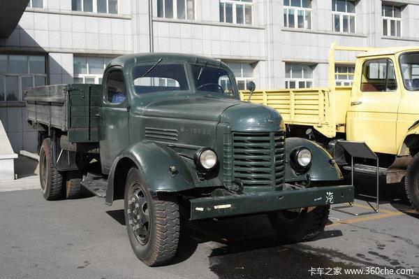 中国长春一汽最早的解放牌ca10卡车是什么情况
