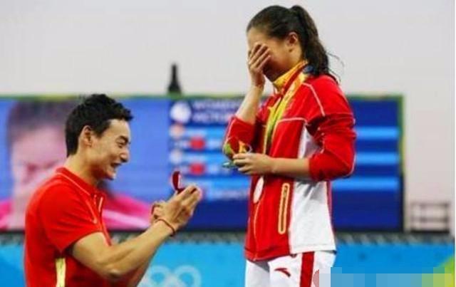 秦凯何姿:奥运冠军何姿怀孕宣布退役了，有什么想说呢