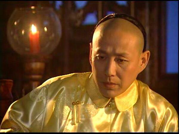 现在中国电视剧和电影界地位最高的男女演员都是谁？