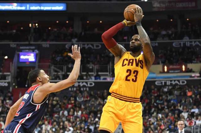 詹姆斯严李:詹姆斯的NBA历史总得分能否突破4万分？