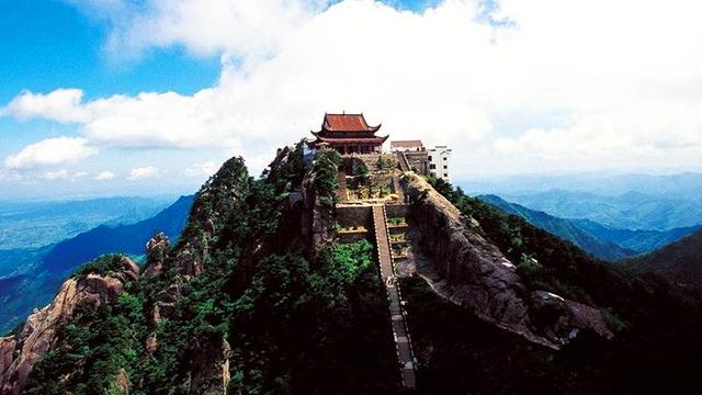 中国佛教的四大名山:中国佛教四大名山中哪个最值得一游？