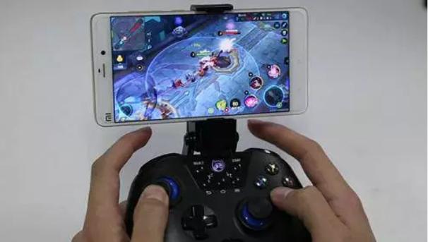 一条月入九万的狗:王者荣耀变学生“创业”风口：代练月入5万，能火多久？