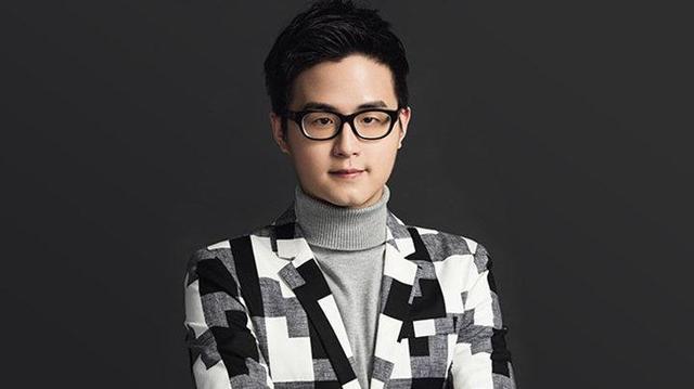 LPL解说发微博称要开直播吃屎,可信度有多高？