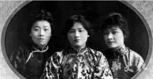 宋美龄宋庆龄:宋美龄和宋庆龄都受过高等教育，却为何染上烟瘾？
