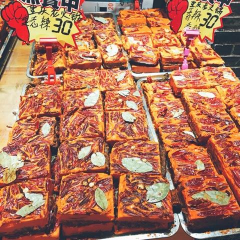 求重庆自由行攻略，求本地人推荐？