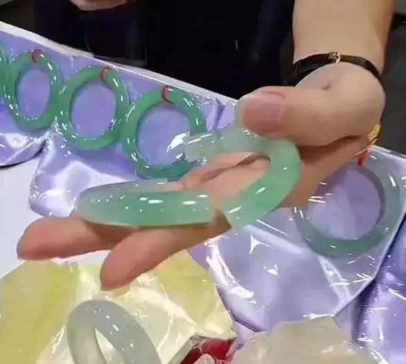 青海青獒园被盗:旅游住宿你碰到过什么奇葩甚至诡异的事吗？