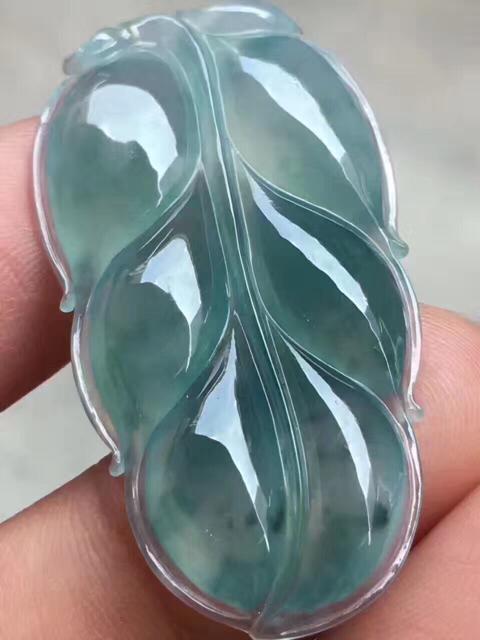 什么样的翡翠才是好的品种,当下最值得购买的翡翠品种有哪些？