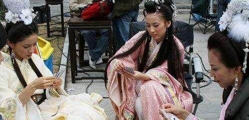 韩寒萌:如何快速有效的学习王者荣耀的相关理论知识能达到看懂游戏即可？ 韩寒电影