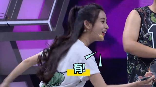 黄晓明摸杨颖的胸:Angelababy的人品怎样？是好还是坏？