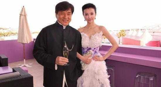 成龙的老婆是谁:成龙和他的私生女现在的关系怎么样？