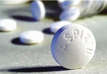 床头千万别放5样东西,床头“三宝”真的能救命吗？