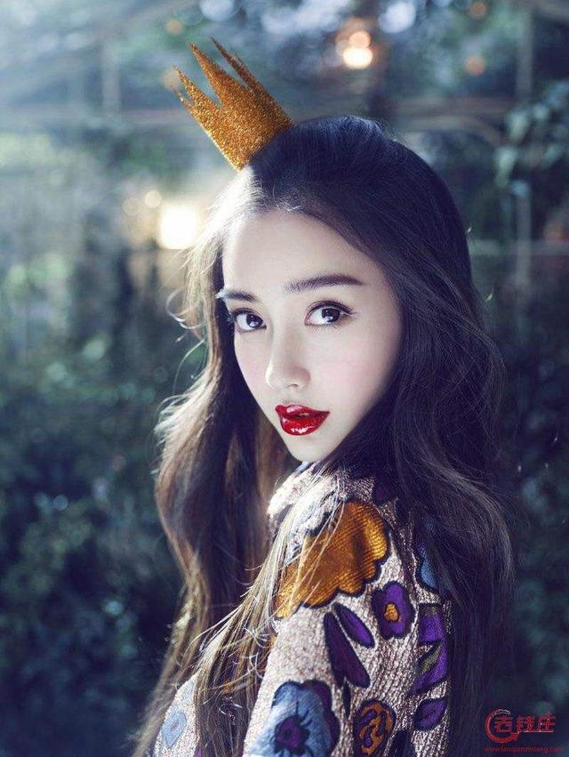 小海绵接机baby:“霸总娇妻”已解散，黄晓明和baby形同陌路，这是怎么了？