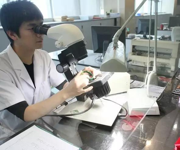 大连珠宝玉石鉴定中心,全国有哪些翡翠玉石鉴定机构？