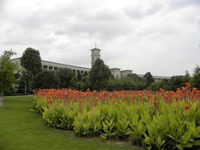 有哪些值得一看的大学建筑？