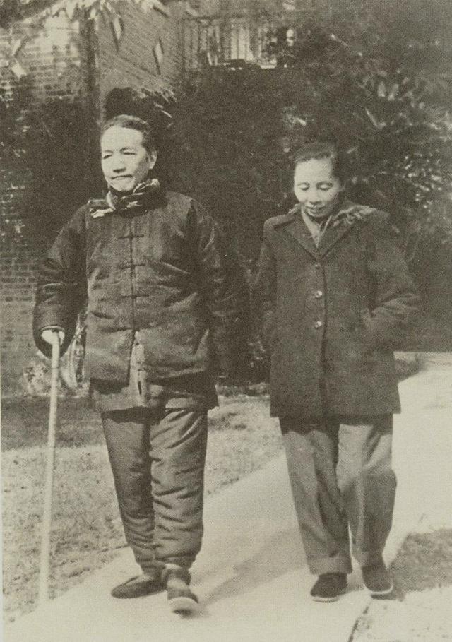 端木蕻良怎么读:陈寅恪的「恪」念kè还是què？