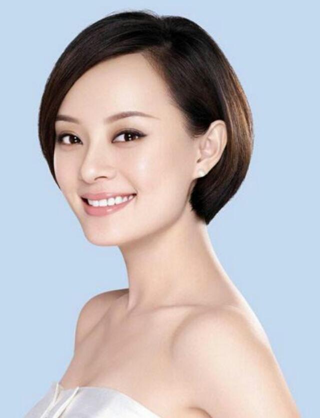 高一清:刘诗诗超短发亮相、陈伟霆震惊，超短发女孩怎样穿能有女人味？