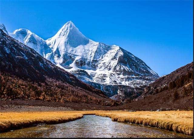 川西大环线都路过哪些景点，自驾川西，是川西大环线好，还是川西小环线好