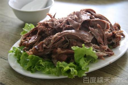 延边珍岛狗:怎么看吉林延边东北虎捕杀护院大黄狗？