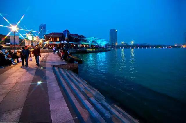 如何设想城市变成动物园，为什么会有人希望苏州变成上海的一个区