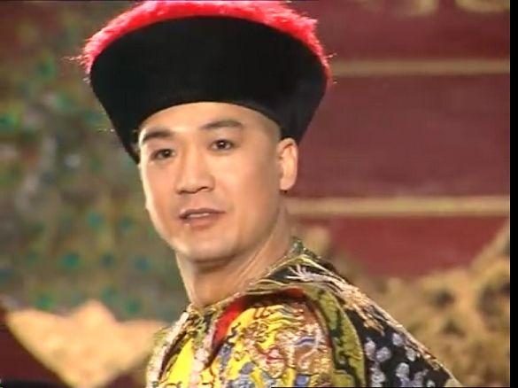 邓婕照片:如何评价邓婕和张国立的演技？