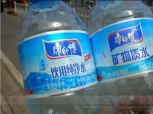 肯德基爷爷的诅咒:肯德基与麦当劳的区别在哪里