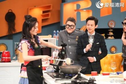 拜托了冰箱第三季嘉宾:如何评价拜托了冰箱第三季第一期谢娜的表现？
