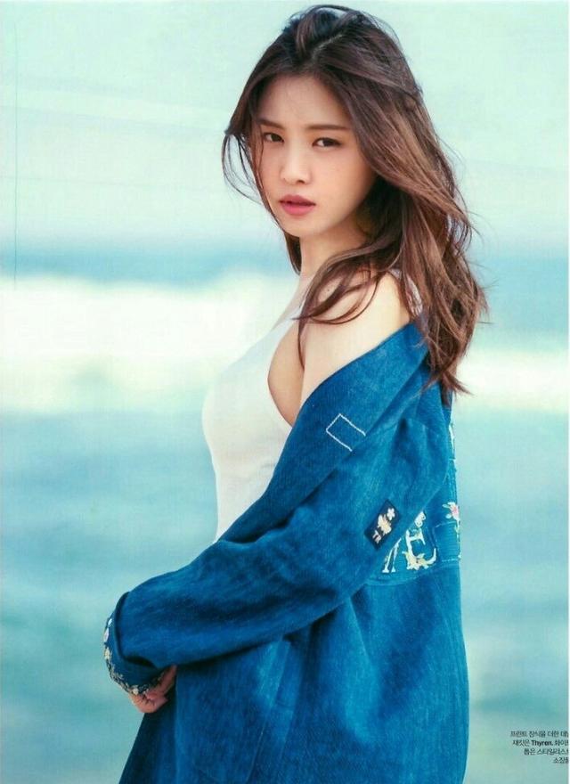 孙娜恩整容:孙娜恩承认整容，从害羞性格到自信满满，整容是女爱豆必备吗