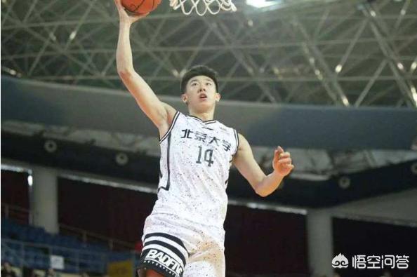 王少杰:王少杰首秀8分7篮板，未来有没有可能成长为国家队成员？