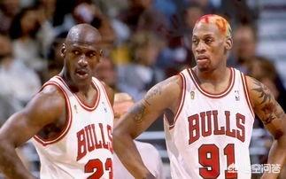 大虫罗德曼当年在公牛队场均只有5分，他为什么能和当年的乔丹皮蓬并称为三巨头？插图29