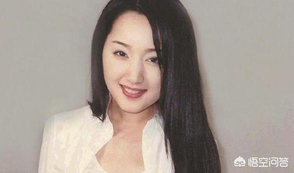 赖文峰简历:杨钰莹歌声优美动听?她的歌声听得舒心❤️你最喜欢她的那首歌？