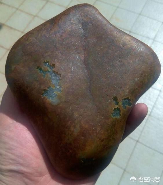 翡翠开窗料为什么不能买,翡翠原石开窗料调水方法？