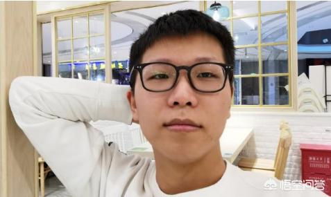余小C直播遇上火警演习,节目效果爆炸,周淑怡笑出了猪声,你有何看法？