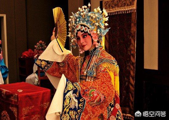 杜敬谦去世:杜月笙去世后，留给孟小冬的遗产并不多，孟小冬是如何谋生的？