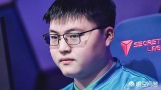 Uzi厄斐琉斯打出惊艳表现,拳头设计师表示：‘AD还是太强了’,AD是要继续被削吗？