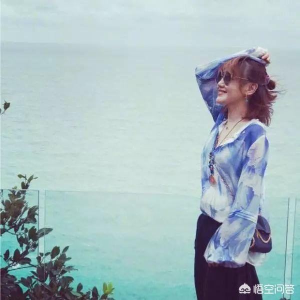 薛佳凝现在在做什么？