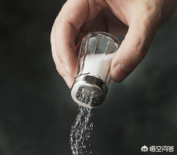 罗斯蔓狗狗清洁除味排行榜:金毛狗手上身上有味道，怎么去除太难闻了？