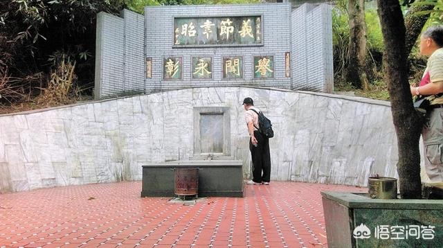 姚玉兰:杜月笙死后葬在台北，陵墓多年无人问津，不相识老人为何扫墓三年