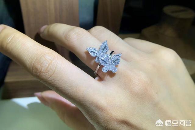 钻石小白知道一克拉的钻戒多少钱吗？怎么买才能少花冤枉钱？