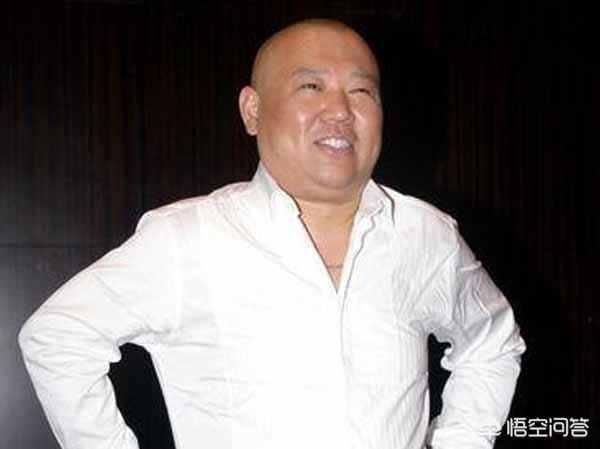 郭德纲徒弟背叛:相声演员曹金原来是郭德纲的徒弟，现在的人气下降了，为什么呢