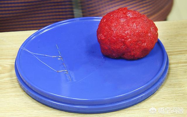 鮣鱼吃什么食耳:钓鲫鱼为什么要用商品饵不用小黄面？