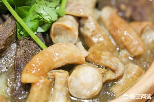 广东牛杂正宗做法是啥样的，萝卜烧牛杂怎样做才好吃？