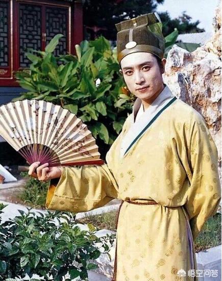 权世仁:《红楼梦》里贾芸是如何拿下王熙凤的