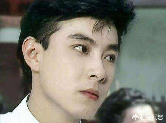 张卫健在最红的时候能比得上四大天王里的郭富城、黎明吗,你认为呢？