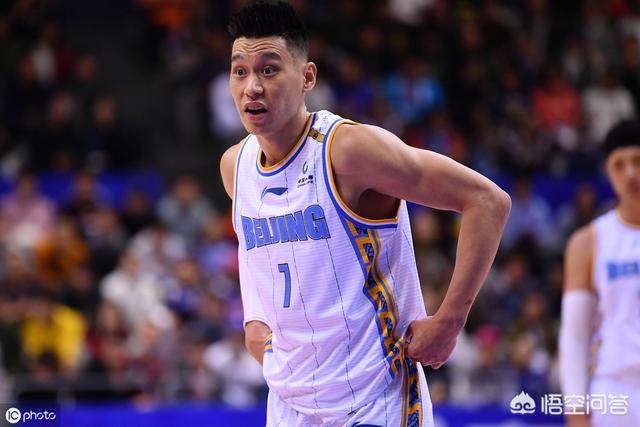 林书豪简介:湖人弃将林书豪为何在CBA打得风生水起？