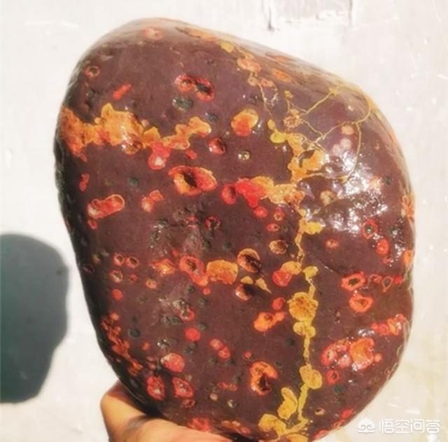 张大石头:农村人喜欢在石头上烙饼，石头饼吃了对人有什么好处？